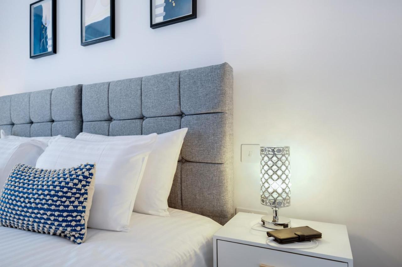 2 Bedroom Luxury Apartments With Parking In Stanmore, North West By 360 Stays London Dış mekan fotoğraf